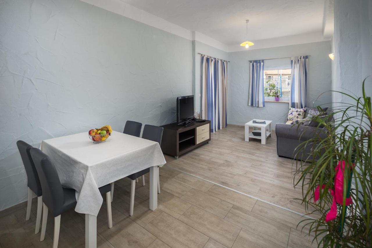 Mario Apartamento Poreč Exterior foto