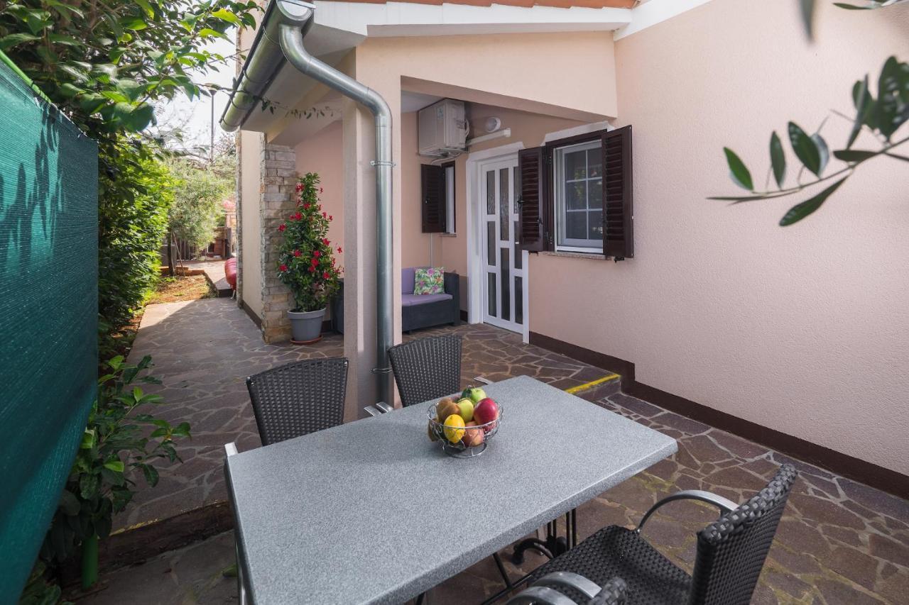 Mario Apartamento Poreč Exterior foto