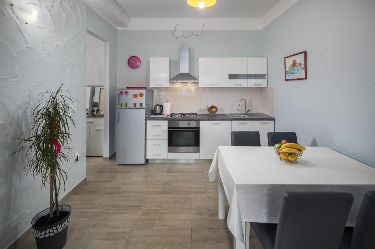 Mario Apartamento Poreč Exterior foto